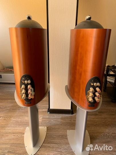 Акустическая система KEF Reference 201