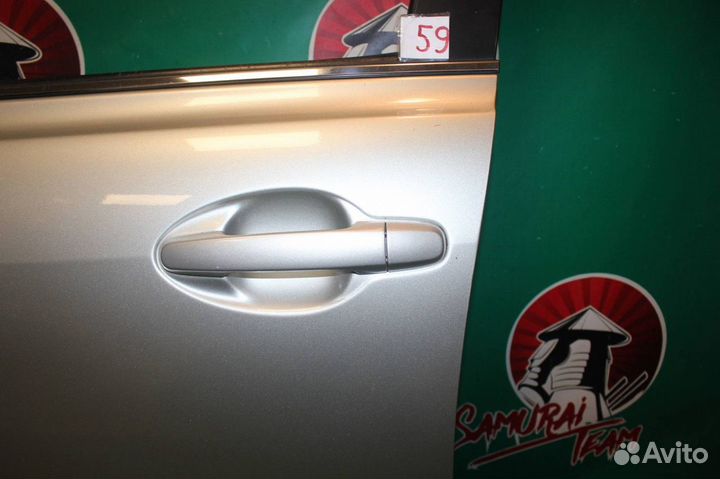 Дверь передняя левая Toyota Avensis AZT250 1AZ-FSE