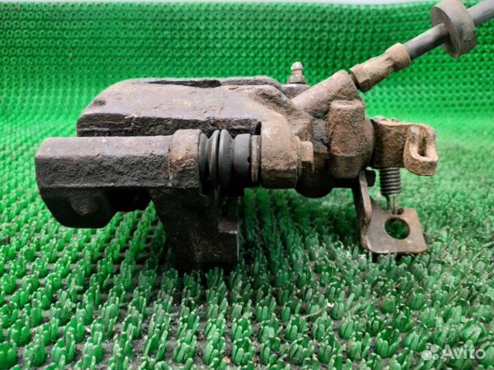 Суппорт задний левый Ford Mondeo 3 cjba 2001