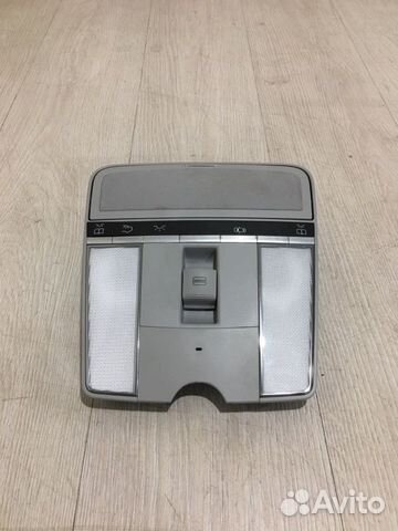 Плафон подсветки салона Mercedes Benz S500L W221