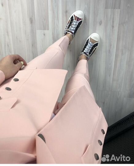 Брючный костюм женский 46