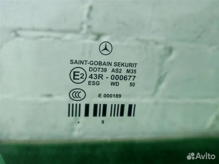 Стекло переднее правое Mercedes Benz E-class W212