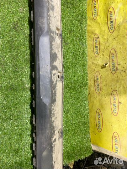 Накладка порога правая Renault Duster H4M 2021