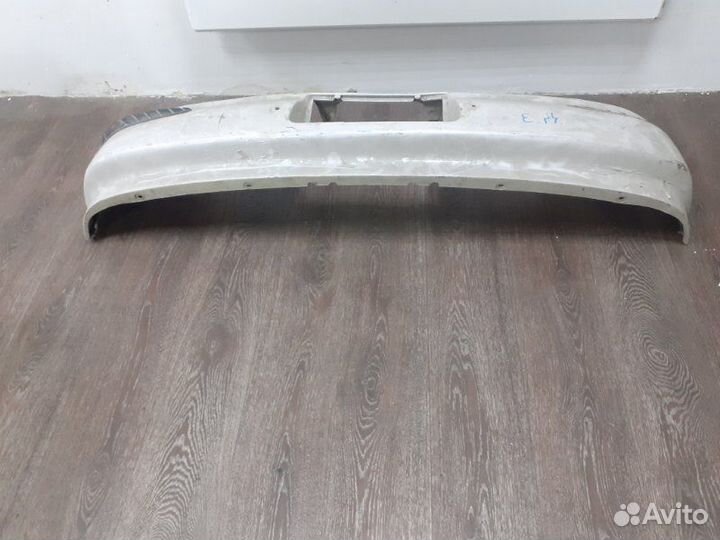 Бампер задний Toyota Carina Ed