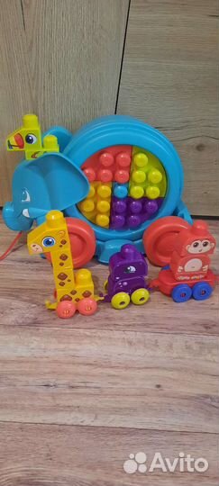 Mega bloks слон
