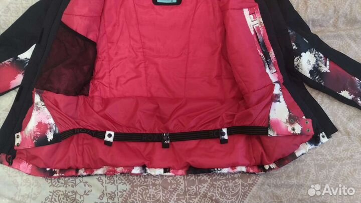 Roxy новая сноубордическая куртка, размер S (44)