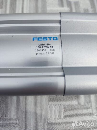 Пневмоцилиндр Festo dsbc-50-160-ppva-N3