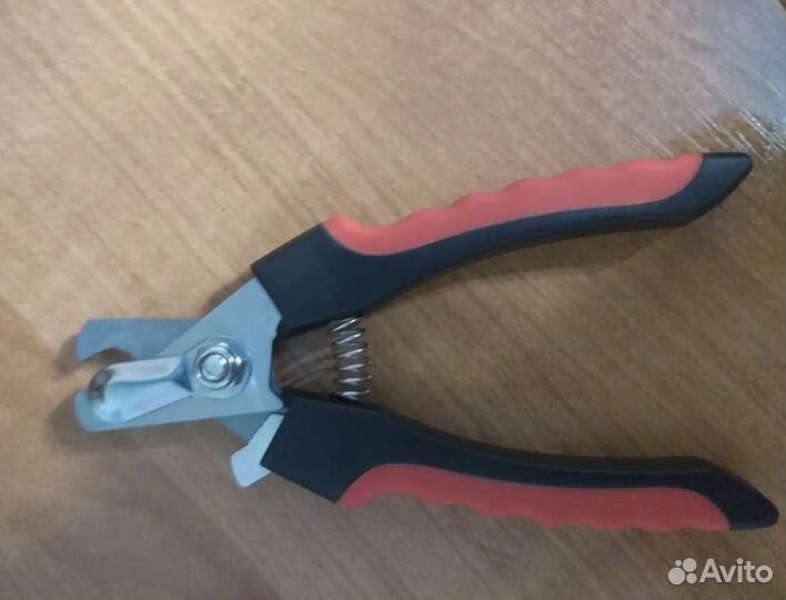 Когтерезки, поводки, ошейник