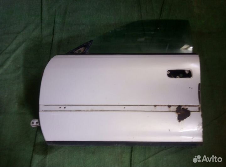 Дверь toyota mark2