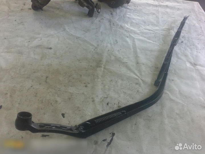 Поводок стеклоочистителя заднего Mitsubishi ASX 20