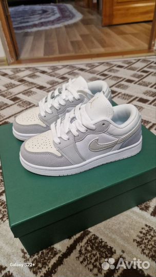 Кроссовки nike