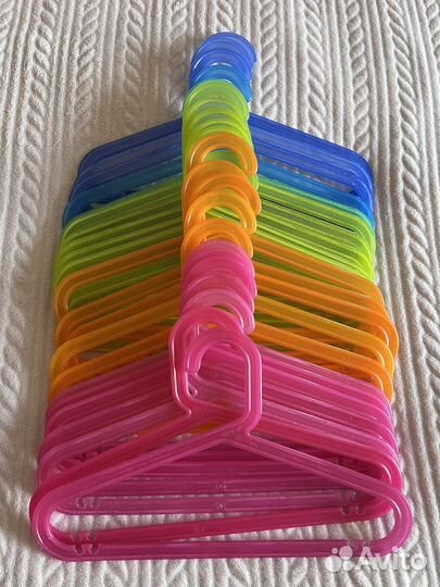 Вешалки плечики IKEA