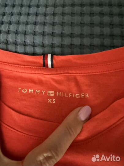 Tommy hilfiger футболка женская
