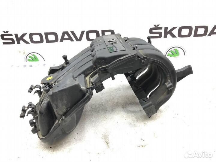 Коллектор впускной Skoda Octavia