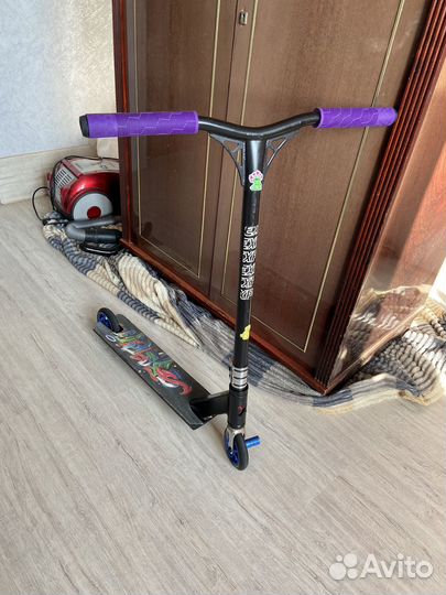 Трюковой самокат