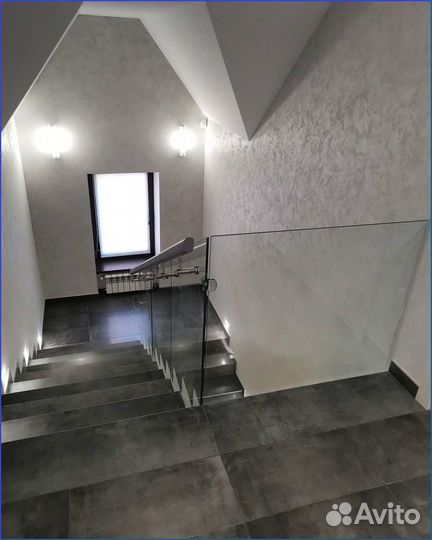 Лестница на металлокаркасе