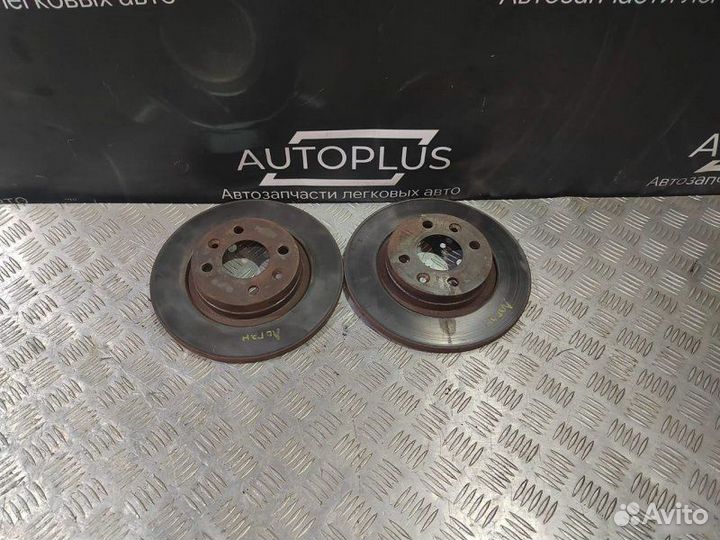 Тормозные диски переднее Renault Logan 1.6