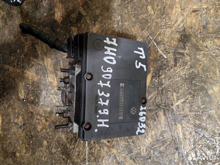 Блок ABS Транспортер Т5 7H0907379H 7H0614111H