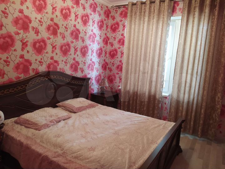 2-к. квартира, 68 м², 2/10 эт.