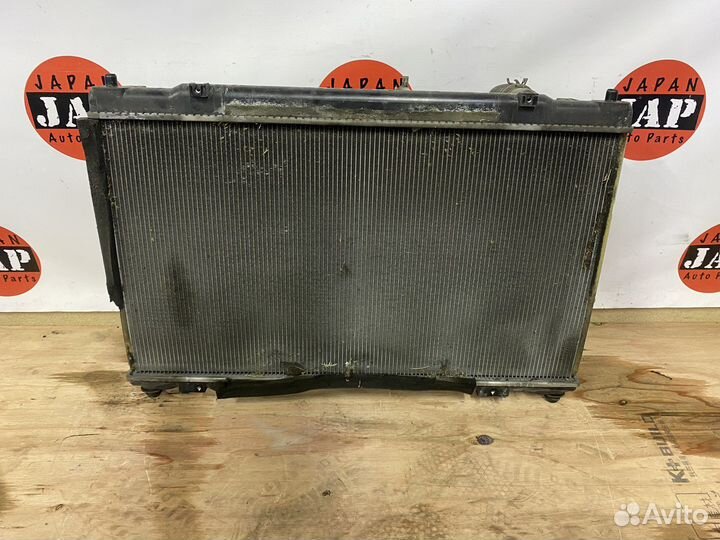 Радиатор охлаждения Lexus GS 3