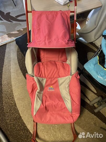 Детские санки с колесами