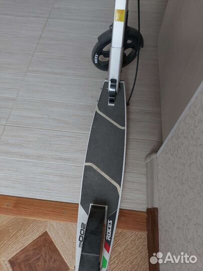 Складной самокат для взрослых Roces 200