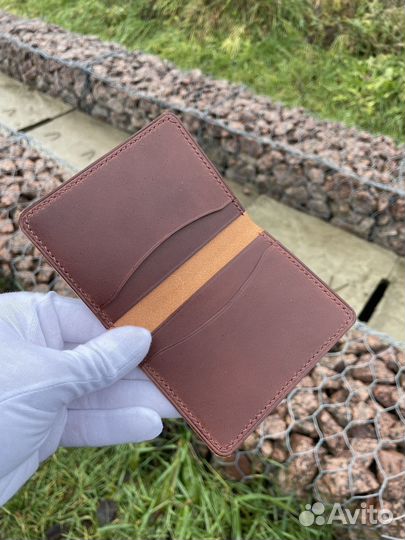 Картхолдер кожаный / Сохраните стиль и порядок