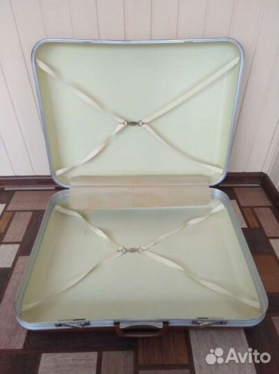 Чемодан СССР