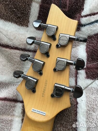 Schecter Demon 7 sbk