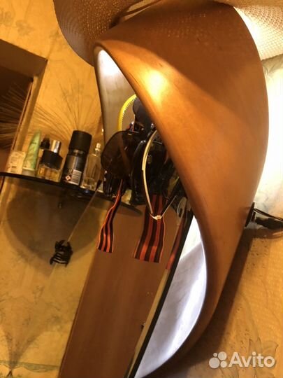 Зеркало настенное