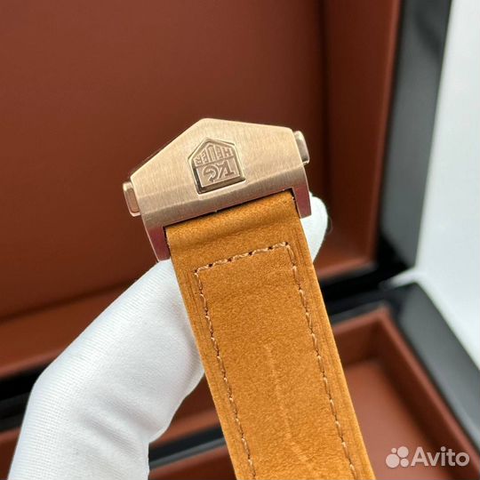 Часы tag heuer carrera