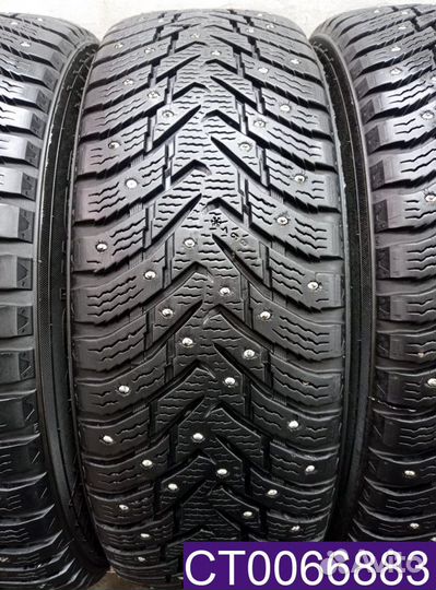 Nokian Tyres Hakkapeliitta 8 SUV 215/70 R16 96T