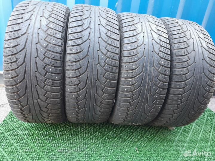 Nokian Tyres Hakkapeliitta SUV 5 285/60 R18 126T