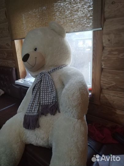 Большие плюшевые медведи