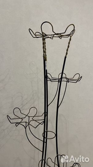 Подставка под цветы