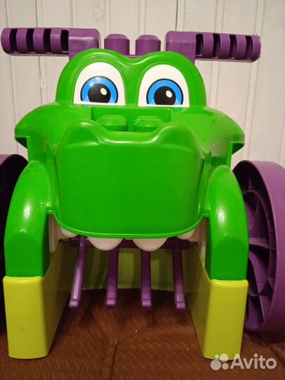 Игрушка конструктор Мега Блокс