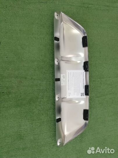 Защита заднего бампера на Jaguar