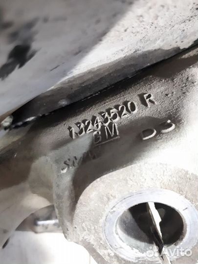 Кулак поворотный передний правый Opel Insignia 20