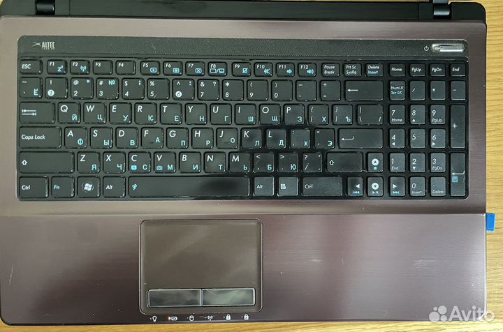 Ноутбук asus
