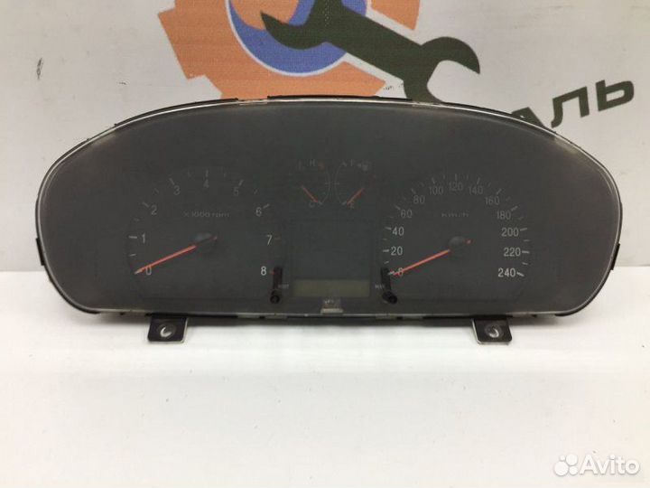 Панель приборов Hyundai Sonata 4