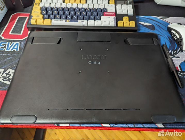 Графический планшет wacom cintiq 16