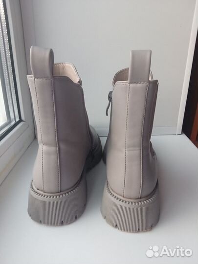 Ботинки женские