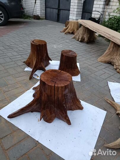 Пень с комелем, Подстолье под скамью