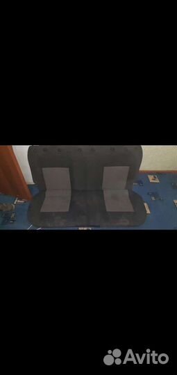 Заднее сиденье поло седан