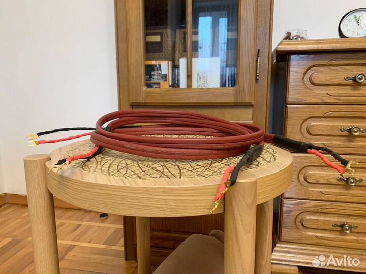 Акустический кабель audioquest bedrock