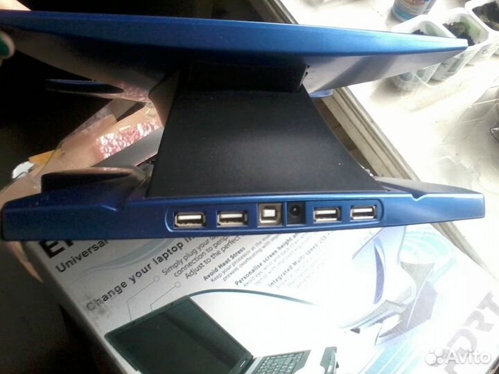 Подставка под ноутбук