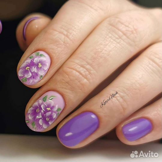 Мастер маникюра и педикюра