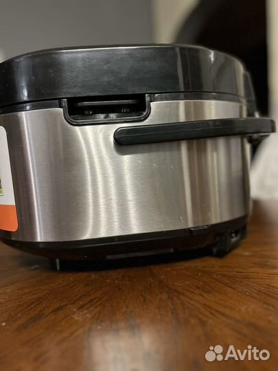 Мультиварка polaris PMC 0523AD