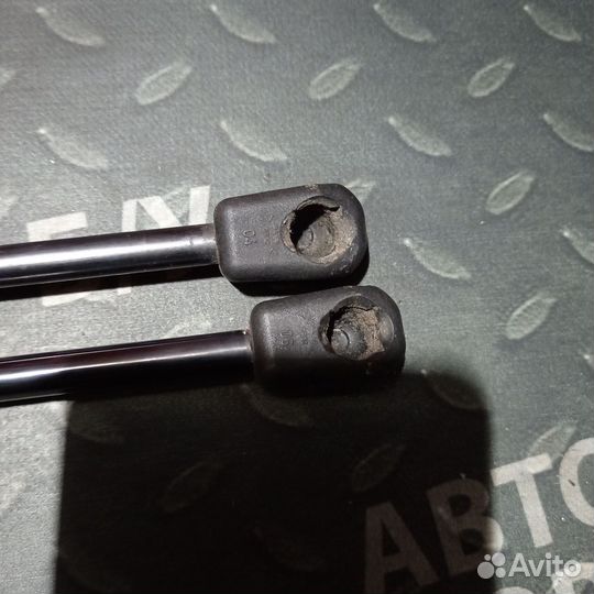 Газовые опоры багажника Opel Astra h Хэтчбек