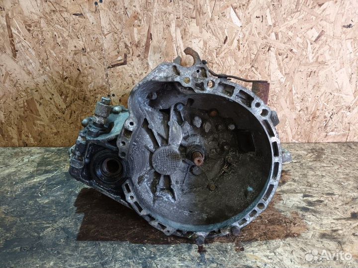 МКПП (механическая коробка переключения передач) G